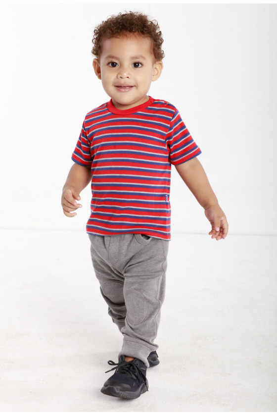 Camiseta con Broches