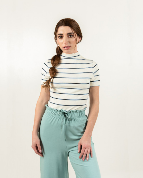 Camiseta Cuello Alto